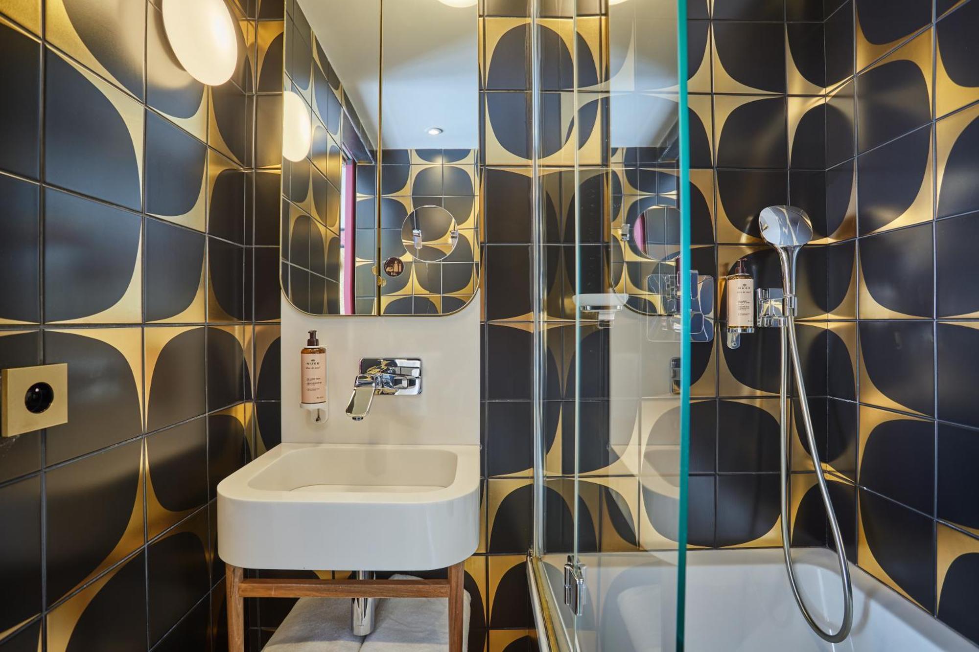Idol Hotel Paris Luaran gambar