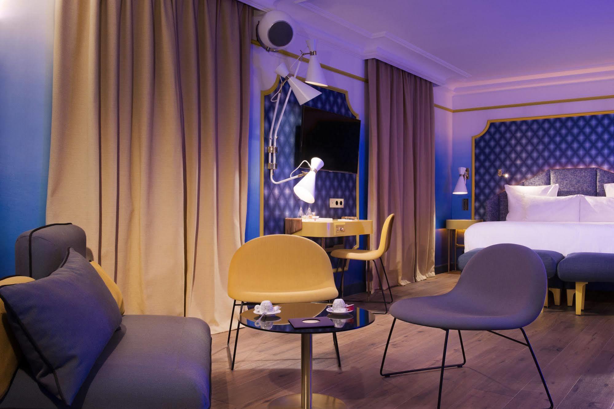 Idol Hotel Paris Luaran gambar